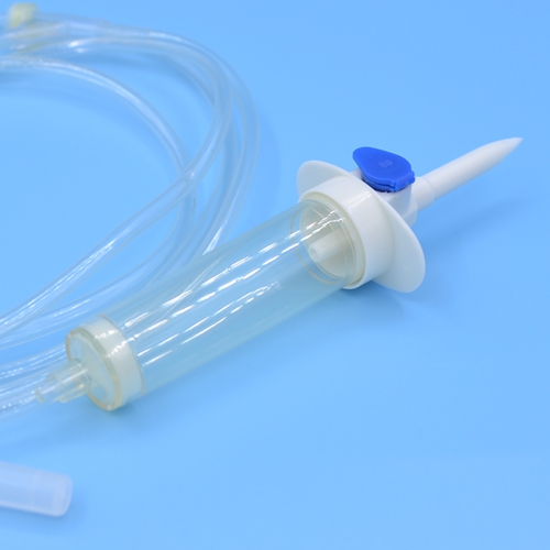 Infusion set with Special  L_SIZE Injection molding drip bucket - 副本