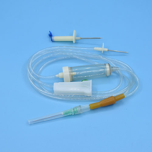 Double steel spike Infusion set  with  Special M-SIZE Injection molding drip bucket for russian